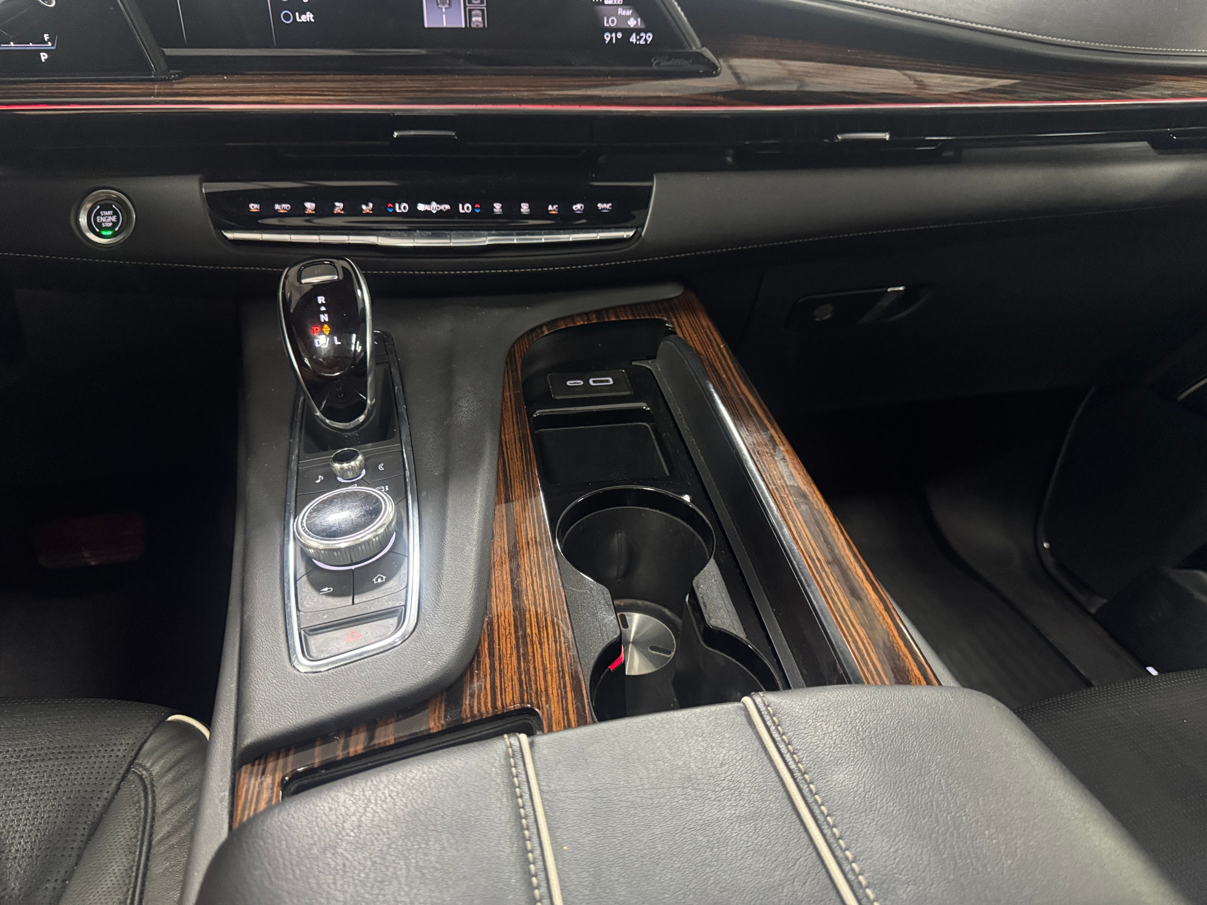 cadillac escalade esv 2021 1GYS4LKL7MR259084 image cadillac escalade esv 2021 1GYS4LKL7MR259084 image